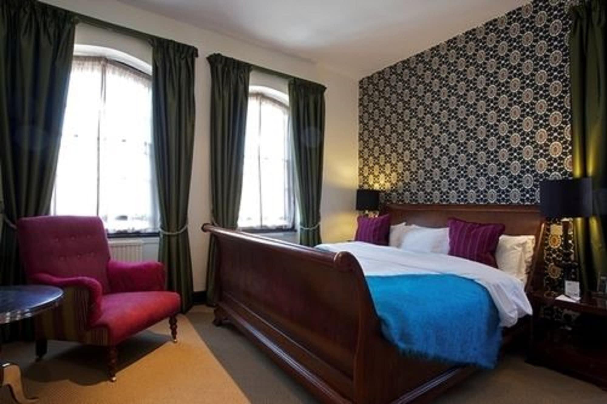 The Feathers Hotel Вудсток Екстер'єр фото